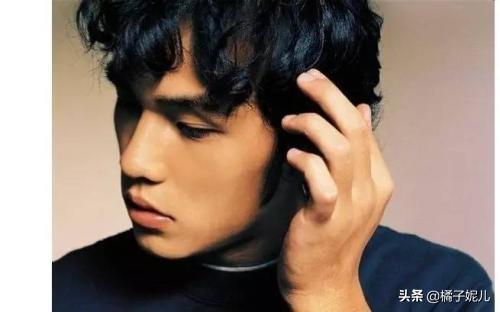 周杰伦 最新专辑（周杰伦最新专辑销量）